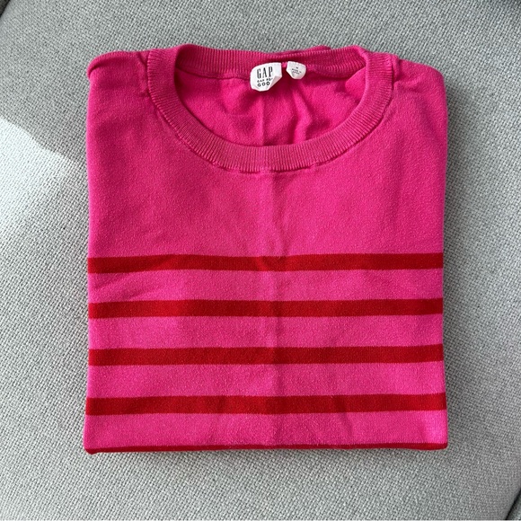 Pink and red striped sweater - Picture 6 of 6